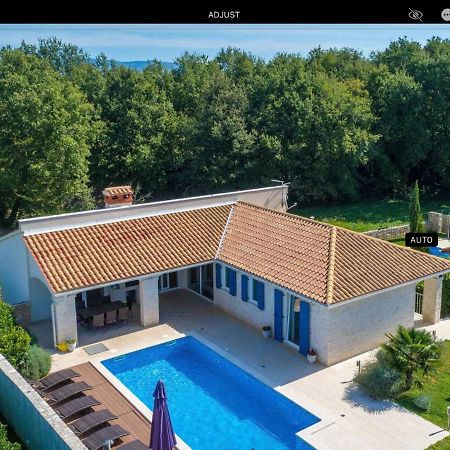 Villa Blanca With A Heated Private Pool Ruzici  Exteriér fotografie